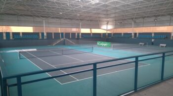 Pistas de tenis (4 pista rápida, 2 pista hormigón)